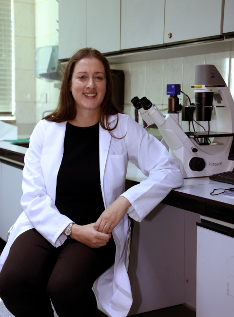 Elizabeth New, 2016 Westpac Research Fellow